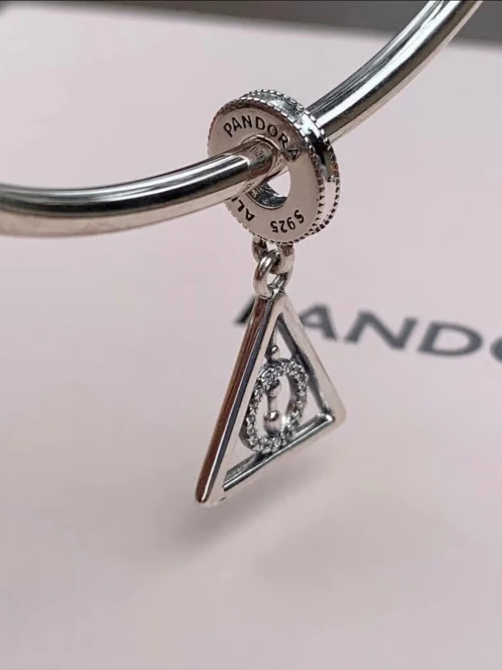 Pandora Pandora Harry Potter Round HP Charm S925 ALE Sterling ParinaSilver Charm